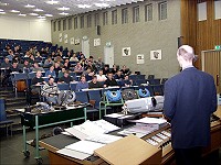 hoersaal1.jpg (15814 Byte)